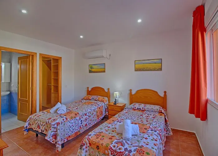 Canuta Baja * קלפה